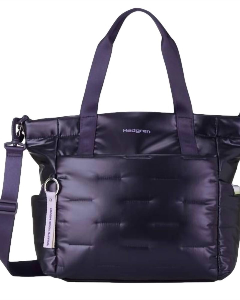 Front of a size O/S Puffer Tote in Deep Blue in Deep Blue by Hedgren. | dia_product_style_image_id:330703